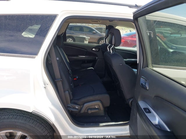 3C4PDCBG4JT251185 Dodge Journey Sxt