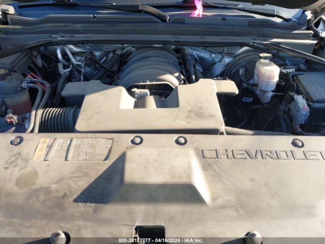 1GNSKHKC8JR148278 Chevrolet Suburban Lt
