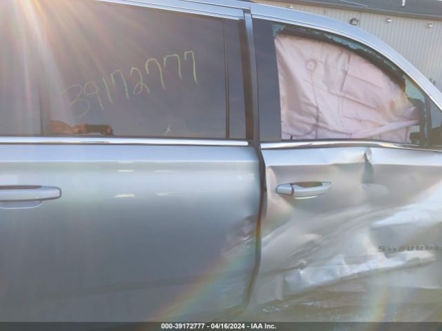 1GNSKHKC8JR148278 Chevrolet Suburban Lt