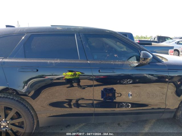SALYB2EX9KA214666 Land Rover Range Rover Velar P250 S
