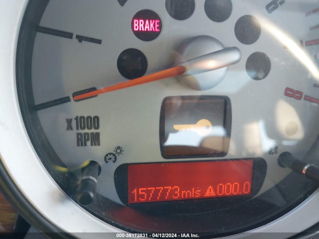 2007 MINI COOPER S WMWMF73517TL85817 Photo 6