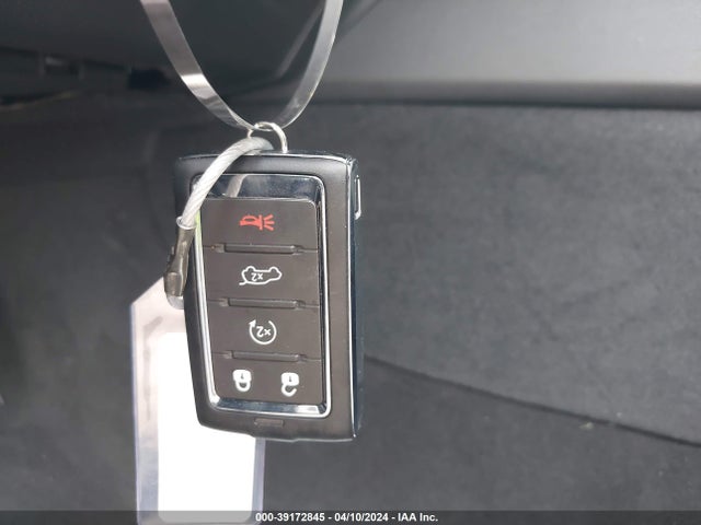 1C4SJRBP8RS135006 Jeep Wagoneer L Series Ii 4x2