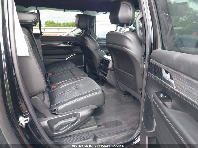 1C4SJRBP8RS135006 Jeep Wagoneer L Series Ii 4x2