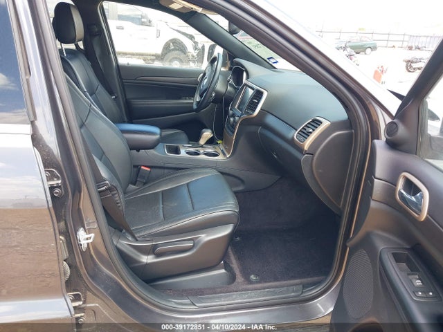 1C4RJFAG4GC395943 Jeep Grand Cherokee Laredo