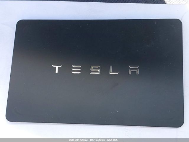 5YJ3E1EB5KF192101 Tesla Model 3 Long Range/performance