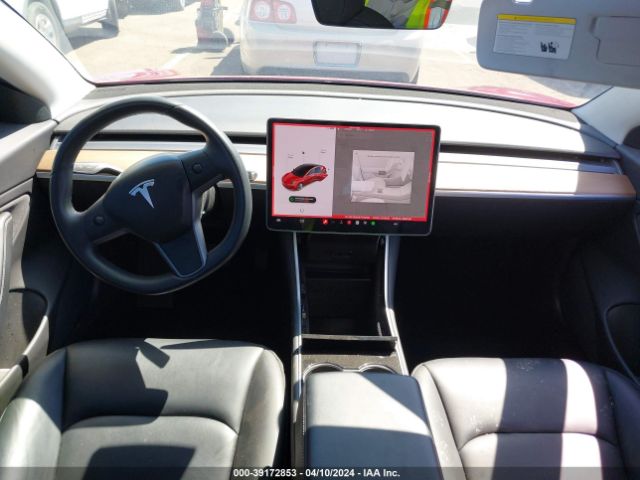 5YJ3E1EB5KF192101 Tesla Model 3 Long Range/performance