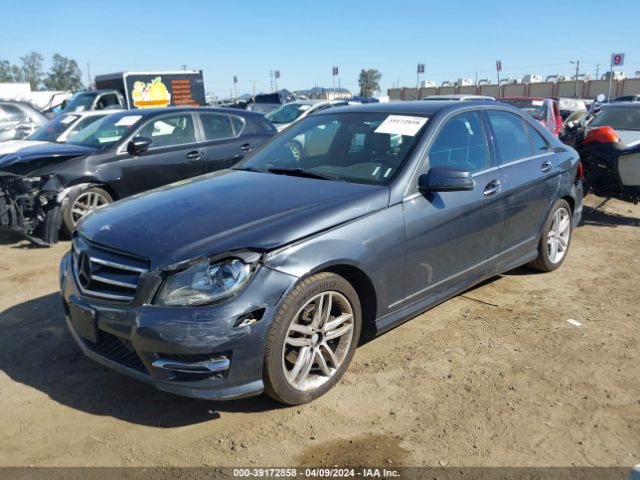 WDDGF4HB1EG223677 Mercedes-Benz C 250 Luxury/sport