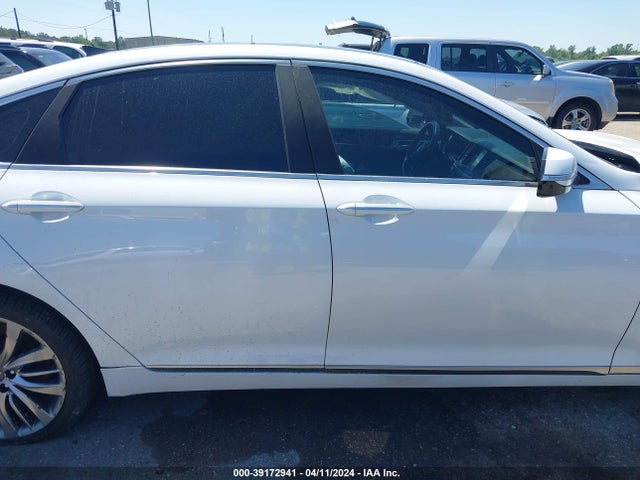 Hyundai Genesis 5.0 2015 KMHGN4JF0FU092122 Image 12