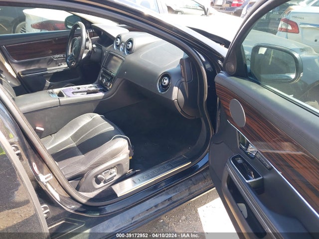 2011 JAGUAR XJ SAJWA1CB7BLV09788 Photo 4