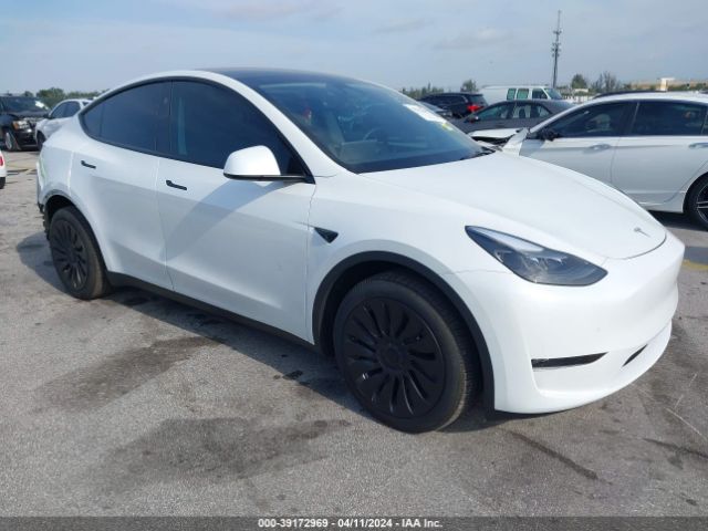 Продаж на аукціоні авто 2023 Tesla Model Y Awd/long Range Dual Motor All-wheel Drive, vin: 7SAYGDEEXPA170016, номер лоту: 39172969