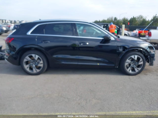 WA1LAAGEXPB008018 Audi E-tron Premium Plus Quattro