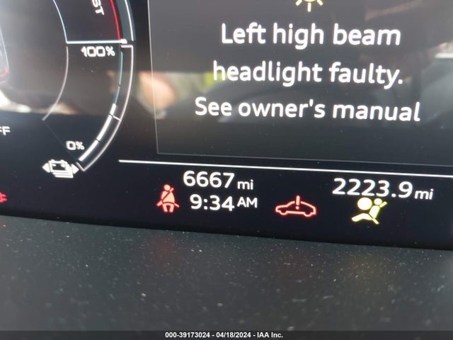 WA1LAAGEXPB008018 Audi E-tron Premium Plus Quattro