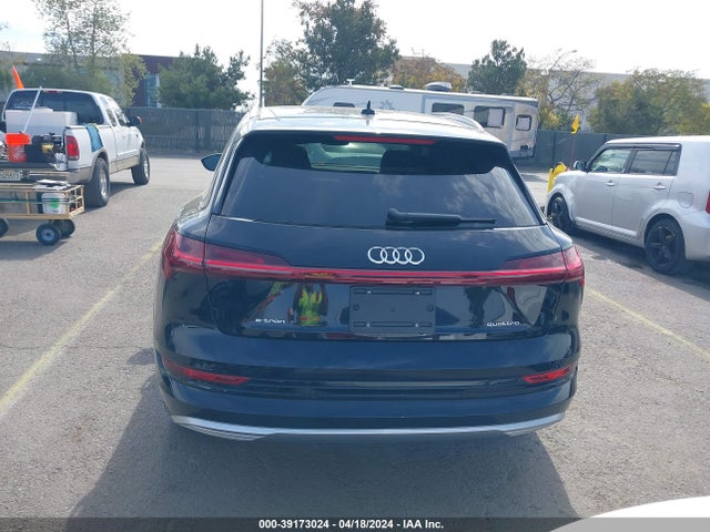 WA1LAAGEXPB008018 Audi E-tron Premium Plus Quattro