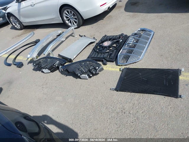 WA1LAAGEXPB008018 Audi E-tron Premium Plus Quattro