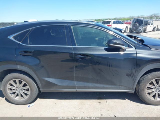 JTJDARBZ5M2180453 Lexus NX 300
