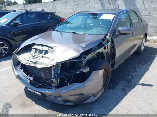 Toyota CAMRY LE 2016 4T4BF1FK6GR579957 Image 2