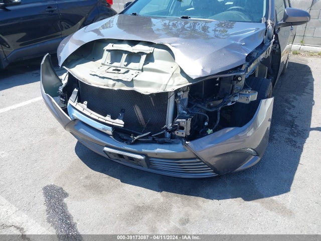 Toyota CAMRY LE 2016 4T4BF1FK6GR579957 Image 6