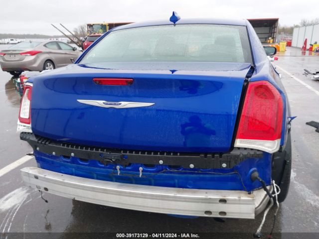 2C3CCAKG2KH722786 Chrysler 300 Limited Awd