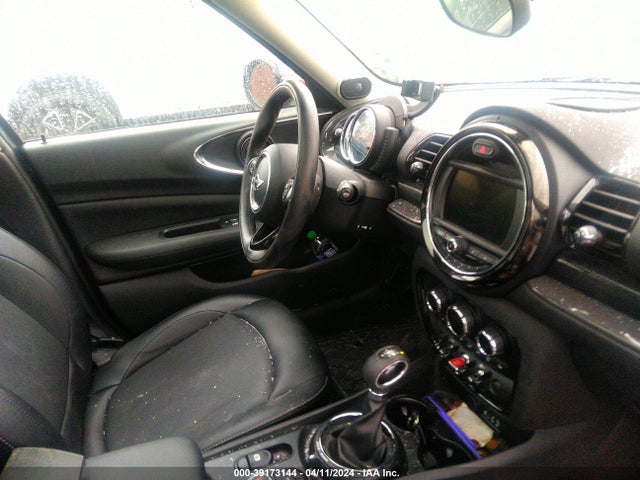 2017 MINI CLUBMAN WMWLU1C31H2F28921 Photo 4