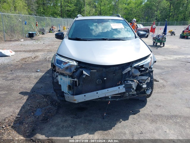Toyota RAV4 SE 2017 2T3NFREV7HW354179 Image 13