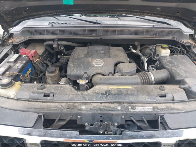 Nissan TITAN SV 2014 1N6BA0CA4EN515326 Image 10