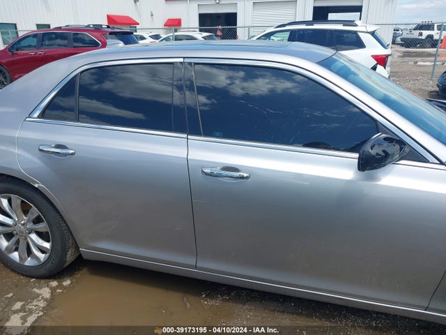 Chrysler 300c Awd 2016 2C3CCAKG6GH325329 Image 12