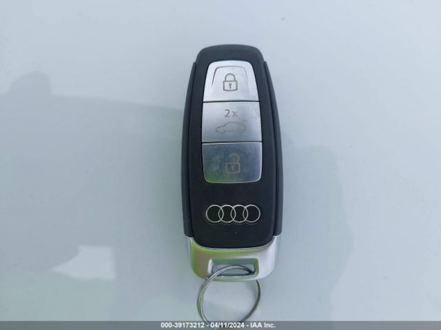 WAUHUDGY1PA011990 Audi A3 Premium Plus 40 Tfsi Quattro S Tronic