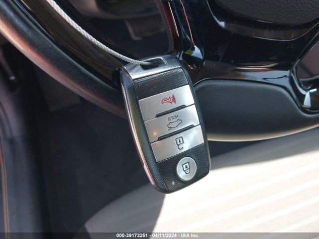 3KPFL4A77JE213315 KIA FORTE S