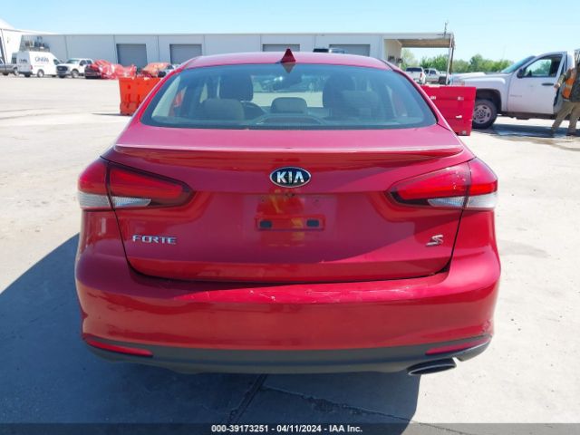 3KPFL4A77JE213315 KIA FORTE S