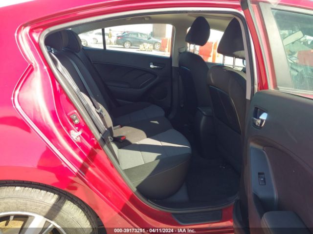3KPFL4A77JE213315 KIA FORTE S