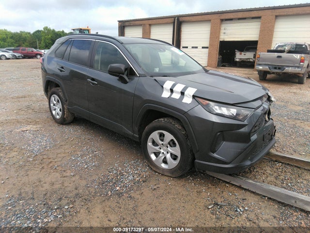 Toyota RAV4 LE 2019 JTMH1RFV7KD006946 Image 1