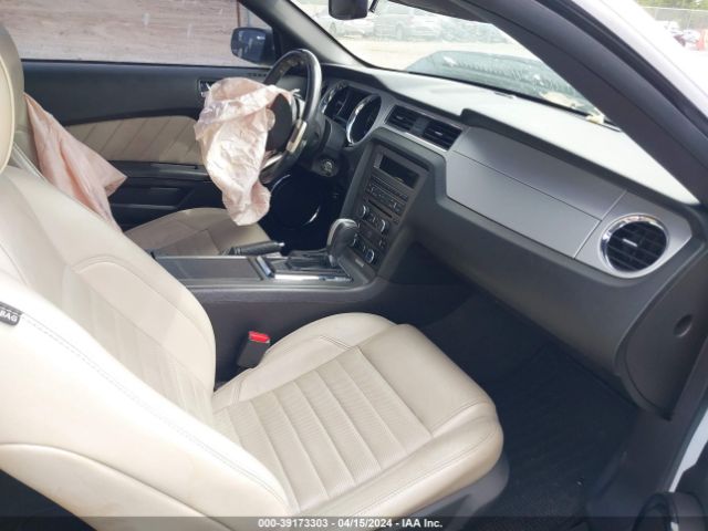 1ZVBP8EM4E5279006 Ford Mustang V6 Premium