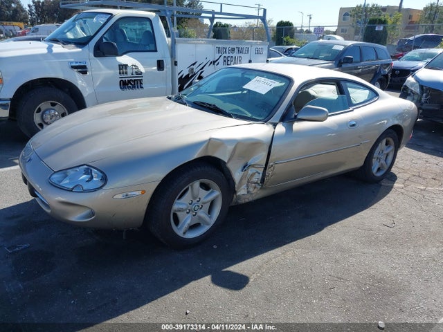 1997 JAGUAR XK8 SAJGX5747VC006322 Photo 1