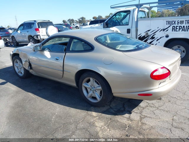1997 JAGUAR XK8 SAJGX5747VC006322 Photo 2