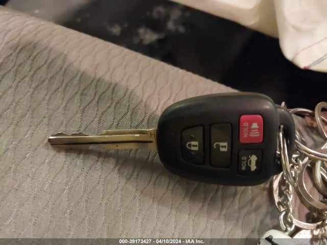 Toyota COROLLA LE 2014 2T1BURHE0EC176061 Image 11