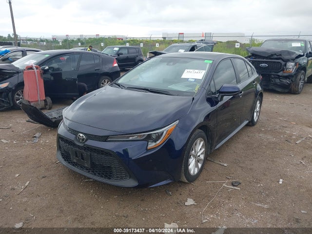 Toyota COROLLA LE 2022 5YFVPMAE1NP362421 Image 2
