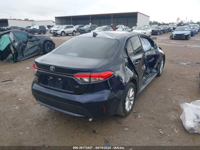 Toyota COROLLA LE 2022 5YFVPMAE1NP362421 Image 4