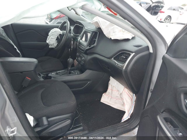 1C4PJLCBXLD525574 Jeep Cherokee Latitude Fwd