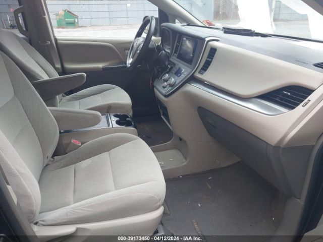 2015 TOYOTA SIENNA 5TDKK3DC9FS655904 Photo 4