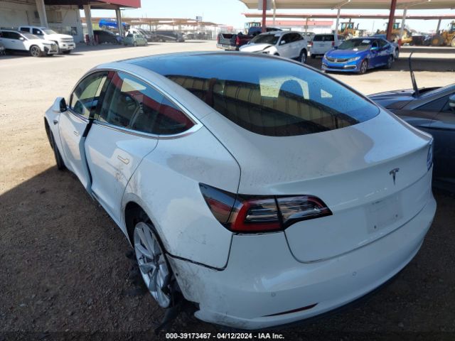 5YJ3E1EB8JF092461 Tesla Model 3 Long Range/performance