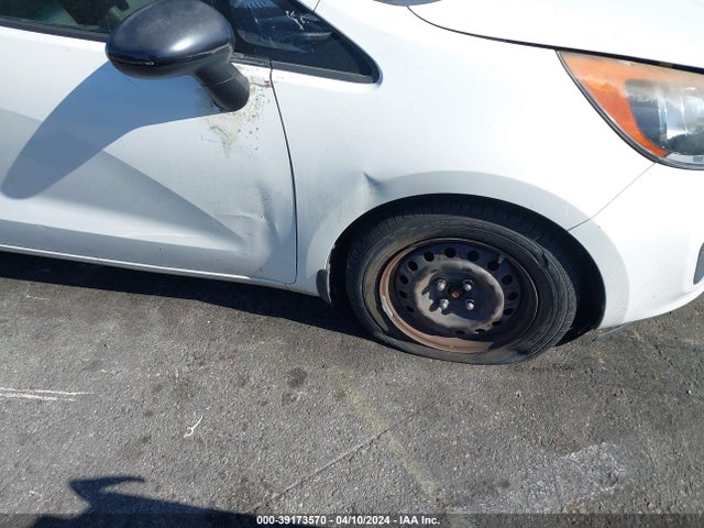 KIA RIO LX 2014 KNADM5A31E6360438 Image 6