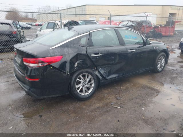 5XXGT4L34KG305439 KIA Optima Lx