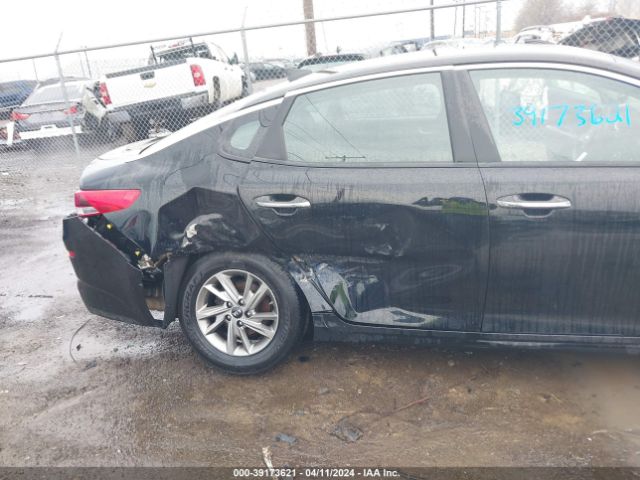 5XXGT4L34KG305439 KIA Optima Lx