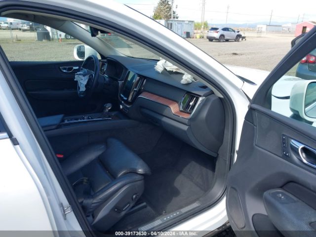 LYVA22RK7KB214570 Volvo Xc60 T6 Momentum
