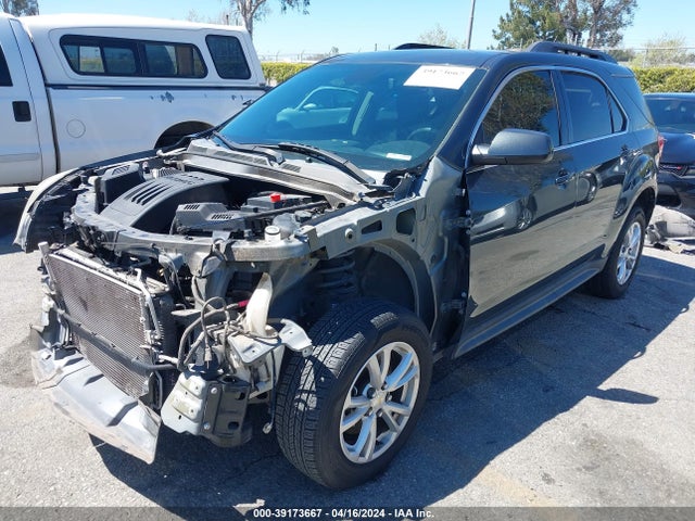 Chevrolet EQUINOX LT 2017 2GNALCEK3H1582884 Image 2