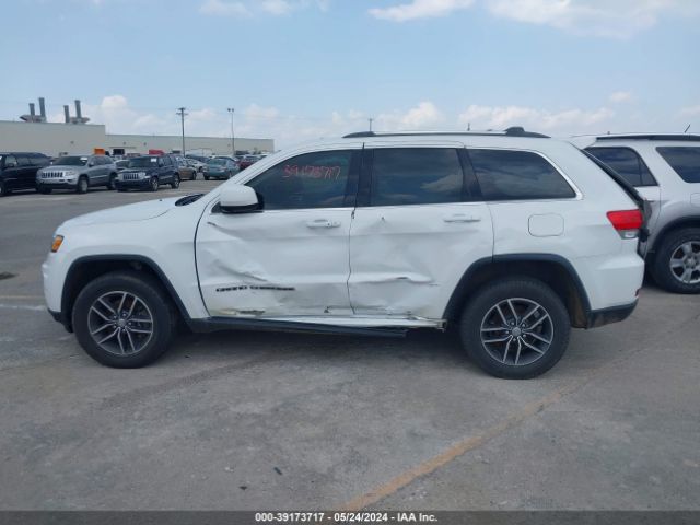 1C4RJFAG9JC406152 Jeep Grand Cherokee Laredo E 4x4