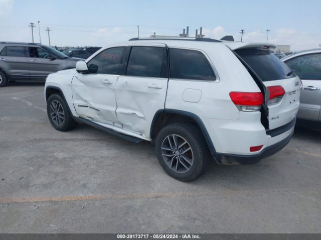 1C4RJFAG9JC406152 Jeep Grand Cherokee Laredo E 4x4