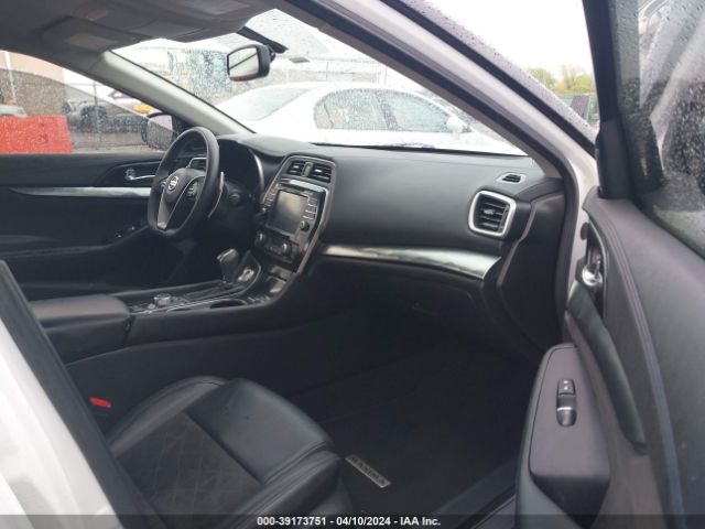 1N4AA6AP5GC403700 Nissan Maxima 3.5 Sr
