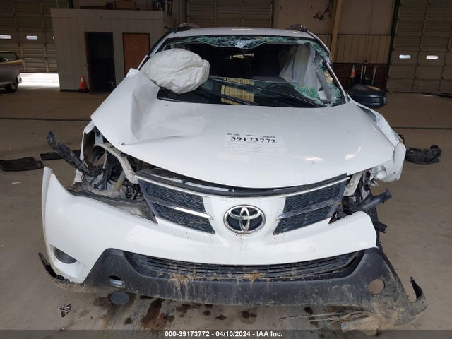 Toyota RAV4 LE 2015 2T3ZFREV8FW135844 Image 12