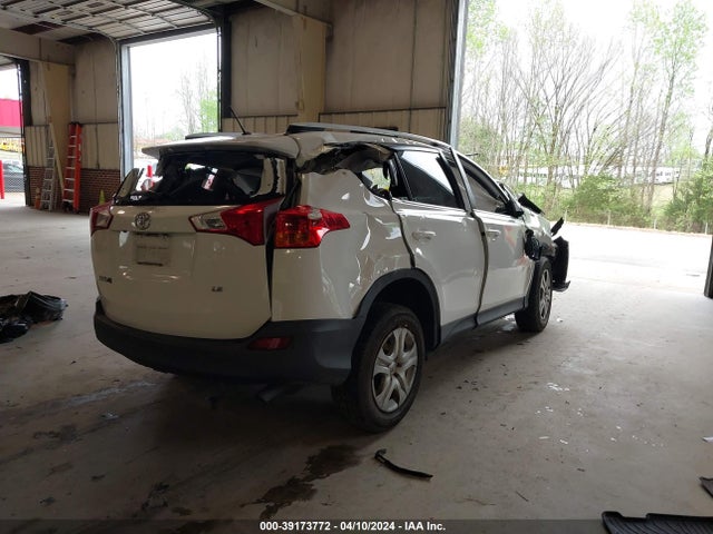 Toyota RAV4 LE 2015 2T3ZFREV8FW135844 Image 4